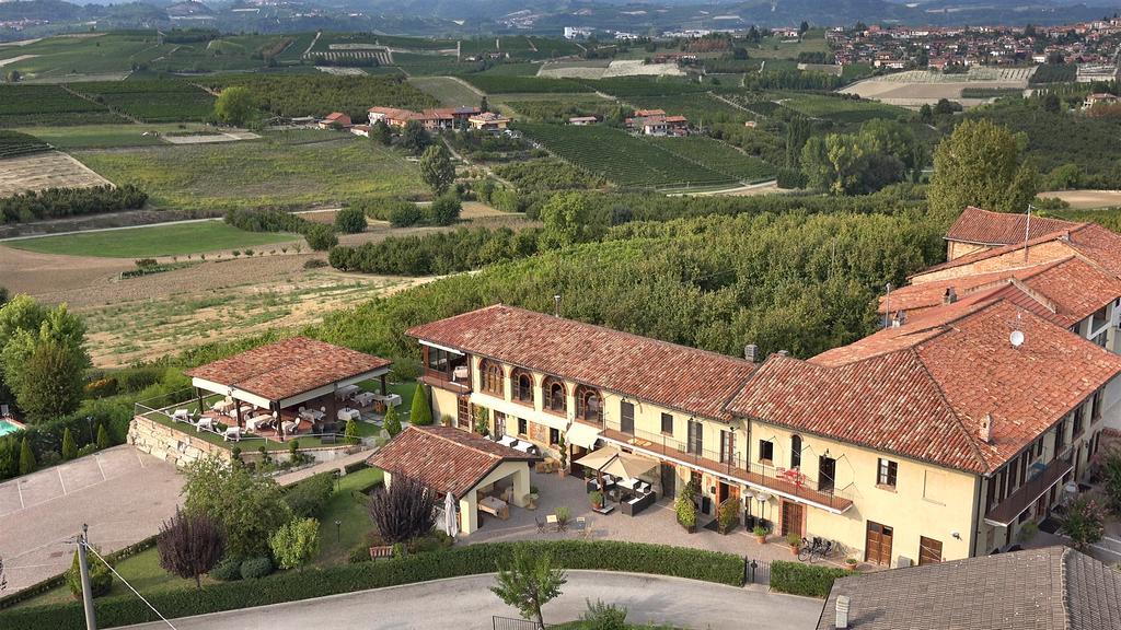 Il Vigneto Guest House Roddi Exterior photo