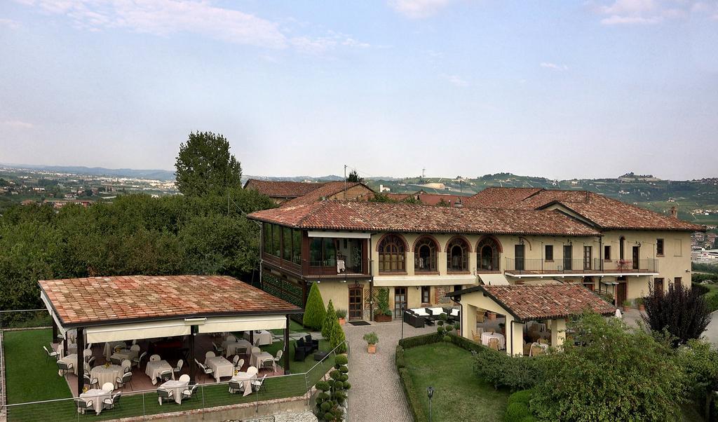 Il Vigneto Guest House Roddi Exterior photo